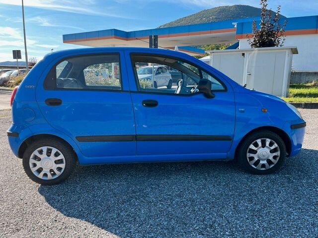 Шевроле Матиз 2006 в Европе на Automoto.ua Синий Шевроле Матиз, объемом двигателя 1 л и пробегом 176 тыс. км за 1999 $, фото 1 на Automoto.ua