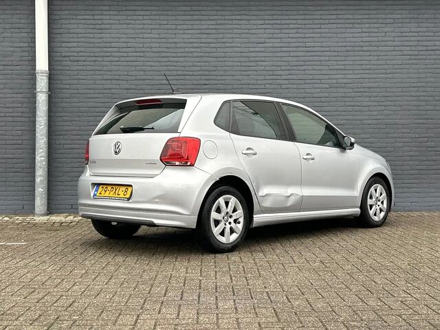 Фольксваген Поло 2011 у Європі на Automoto.ua Сірий Фольксваген Поло, об'ємом двигуна 1.2 л та пробігом 334 тис. км за 2865 $, фото 1 на Automoto.ua