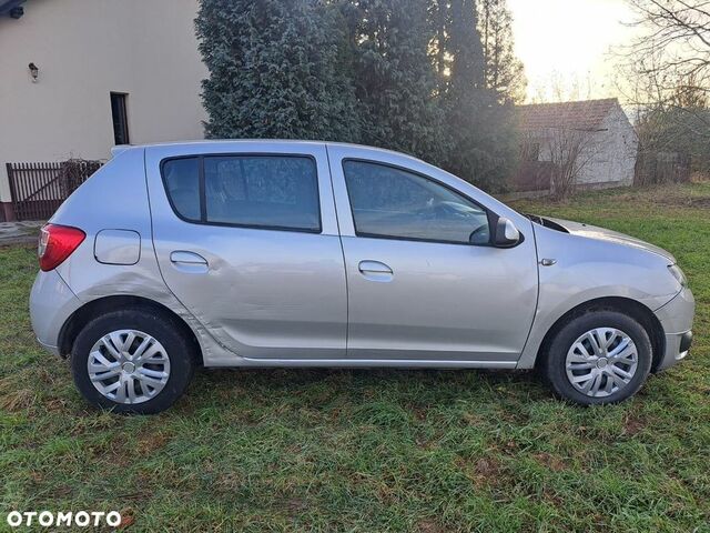 Дачія Sandero, об'ємом двигуна 1.15 л та пробігом 208 тис. км за 1922 $, фото 1 на Automoto.ua