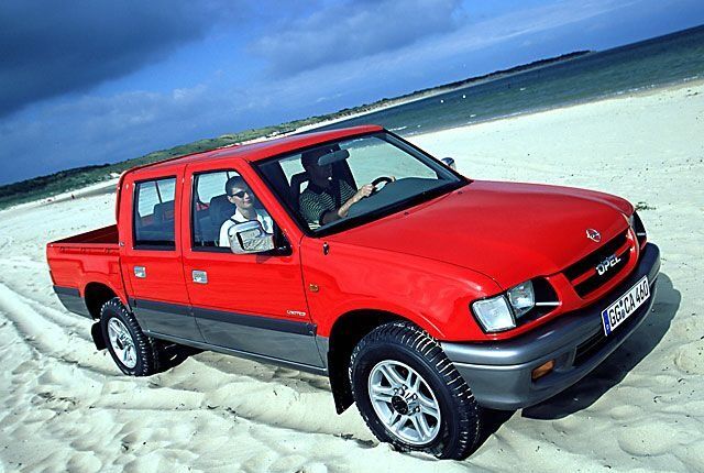 Опель Кампо, Пікап 1994 - 2000 2.3 (98 Hp)