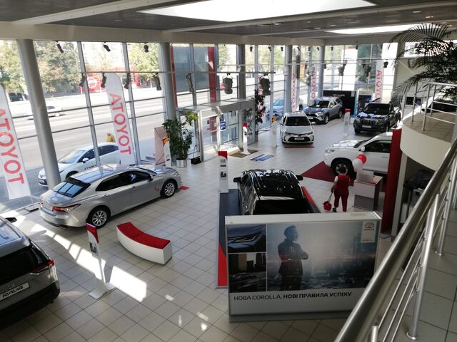 Купить новое авто Toyota в Днепре (Днепропетровске) в автосалоне "Almaz Motor" | Фото 4 на Automoto.ua