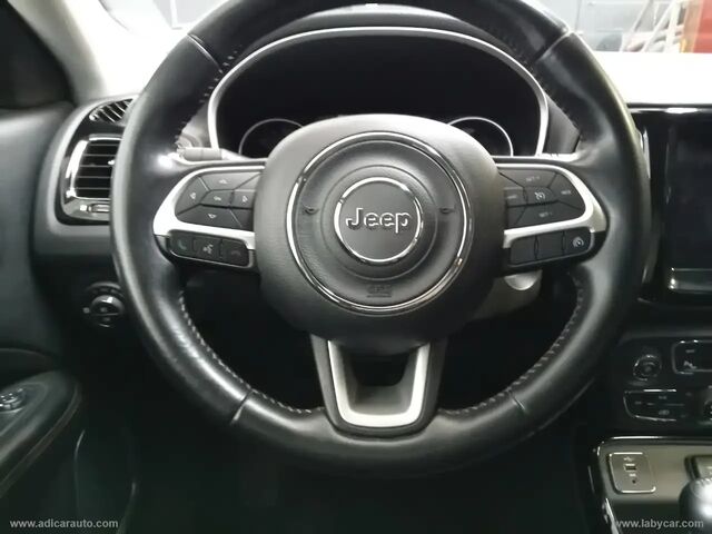 Джип Компас 2019 в Европе на Automoto.ua Синий Джип Компас, объемом двигателя 1.6 л и пробегом 69 тыс. км за 20937 $, фото 9 на Automoto.ua