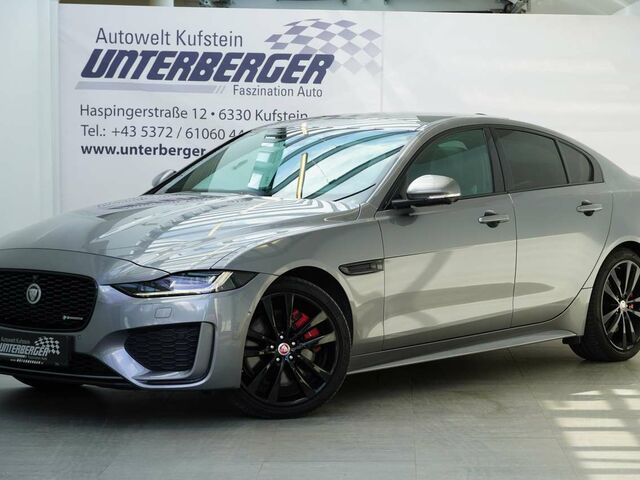 Сірий Ягуар XE, об'ємом двигуна 2 л та пробігом 104 тис. км за 43089 $, фото 1 на Automoto.ua