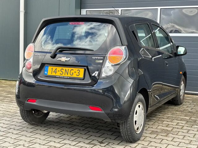 Шевроле Спарк 2011 в Европе на Automoto.ua Черный Шевроле Спарк, объемом двигателя 1 л и пробегом 209 тыс. км за 2627 $, фото 3 на Automoto.ua