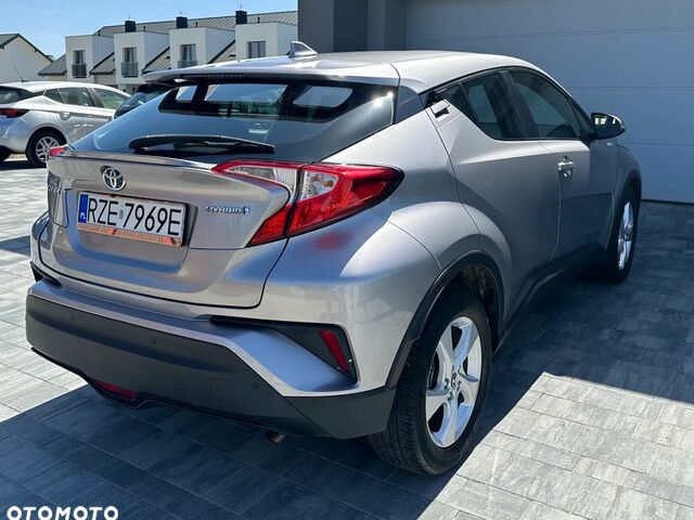 Тойота C-HR, об'ємом двигуна 1.8 л та пробігом 118 тис. км за 16695 $, фото 3 на Automoto.ua