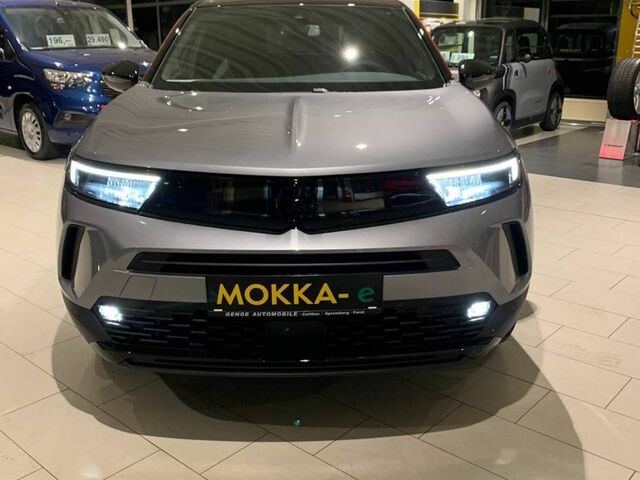 Серый Опель Mokka, объемом двигателя 0 л и пробегом 4 тыс. км за 30557 $, фото 1 на Automoto.ua