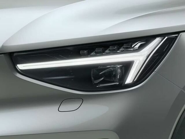 Volvo XC40 2025 новая модель Найти обновленную модель Вольво XC40 2025