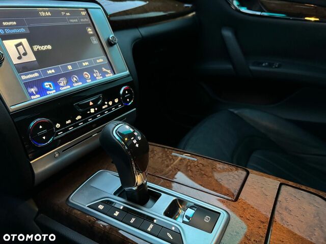 Мазераті Quattroporte, об'ємом двигуна 2.98 л та пробігом 69 тис. км за 13823 $, фото 25 на Automoto.ua