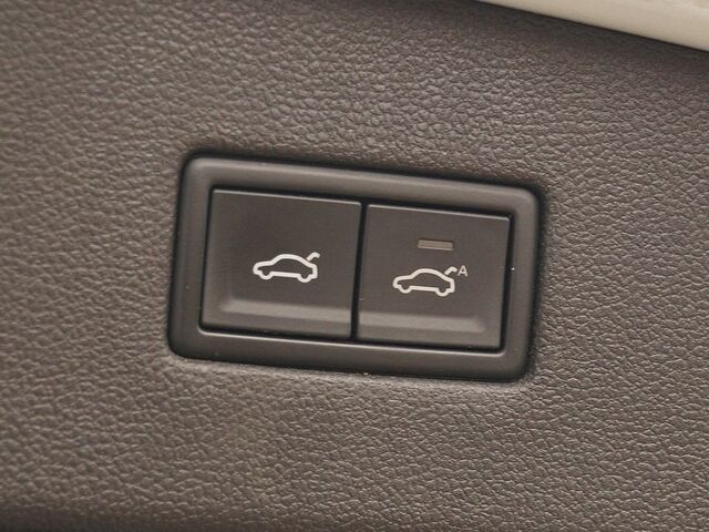 Фольксваген Tiguan Allspace 2019 в Европе на Automoto.ua Серебряный Фольксваген Tiguan Allspace, объемом двигателя 1.97 л и пробегом 166 тыс. км за 19160 $, фото 16 на Automoto.ua