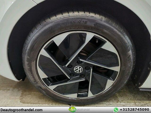 Фольксваген ID.3 2020 в Европе на Automoto.ua Белый Фольксваген ID.3, объемом двигателя 0 л и пробегом 146 тыс. км за 14762 $, фото 12 на Automoto.ua