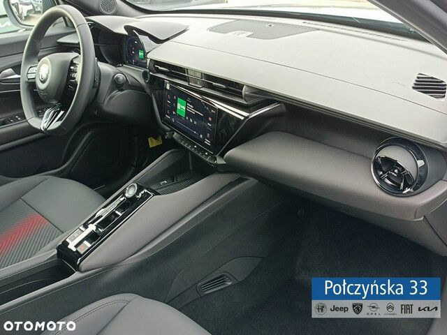 Альфа Ромео Джуниор 2025 в Европе на Automoto.ua Серый Альфа Ромео Джуниор, объемом двигателя 1 л и пробегом 6 тыс. км за 31693 $, фото 10 на Automoto.ua