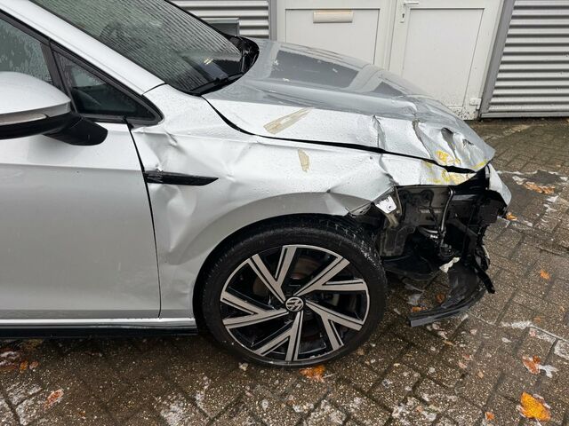 Фольксваген Гольф 2024 в Европе на Automoto.ua Фольксваген Гольф, объемом двигателя 1.5 л и пробегом 35 тыс. км за 16950 $, фото 15 на Automoto.ua