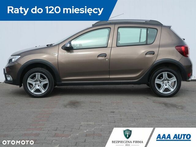 Дачія Sandero, об'ємом двигуна 0.9 л та пробігом 30 тис. км за 10259 $, фото 2 на Automoto.ua