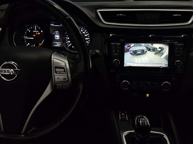 Ніссан Кашкай 2015 у Європі на Automoto.ua Срібний Ніссан Кашкай, об'ємом двигуна 1.46 л та пробігом 115 тис. км за 9900 $, фото 14 на Automoto.ua