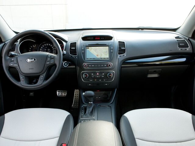 Кіа Соренто, Позашляховик / Кросовер 2009 - н.в. 2,4 4WD