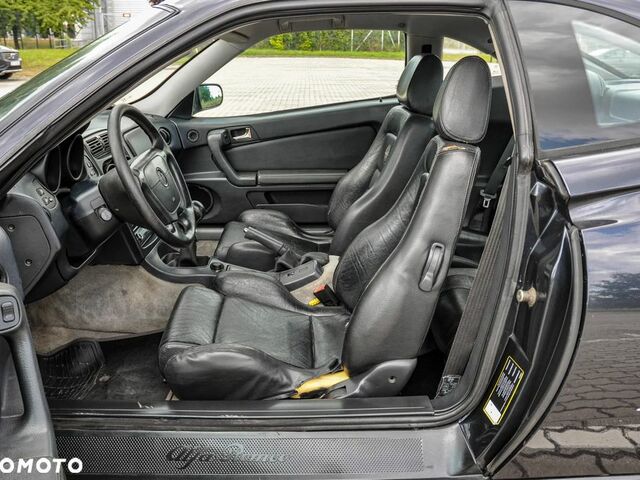 Альфа Ромео ГТВ 1996 в Европе на Automoto.ua Черный Альфа Ромео ГТВ, объемом двигателя 1 л и пробегом 230 тыс. км за 1405 $, фото 6 на Automoto.ua