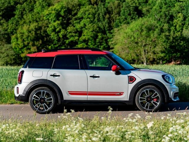 Mini Cooper Countryman 2023 оновлення Що нового в Mini Cooper Countryman 2023