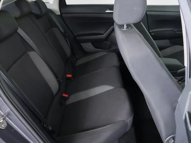 Фольксваген Taigo 2024 в Европе на Automoto.ua Серый Фольксваген Taigo, объемом двигателя 1 л и пробегом 10 тыс. км за 30233 $, фото 12 на Automoto.ua