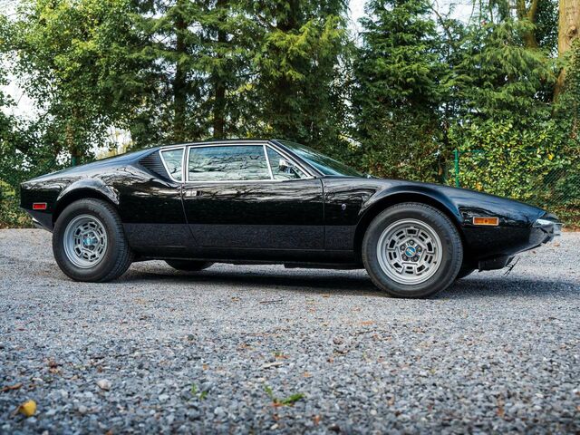 Черный De Tomaso Pantera, объемом двигателя 0 л и пробегом 43 тыс. км за 138859 $, фото 8 на Automoto.ua