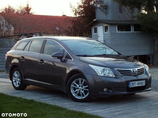 Тойота Авенсіс, об'ємом двигуна 2 л та пробігом 287 тис. км за 5594 $, фото 8 на Automoto.ua