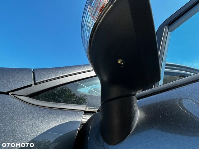 Форд Фиеста, объемом двигателя 1 л и пробегом 153 тыс. км за 7127 $, фото 27 на Automoto.ua