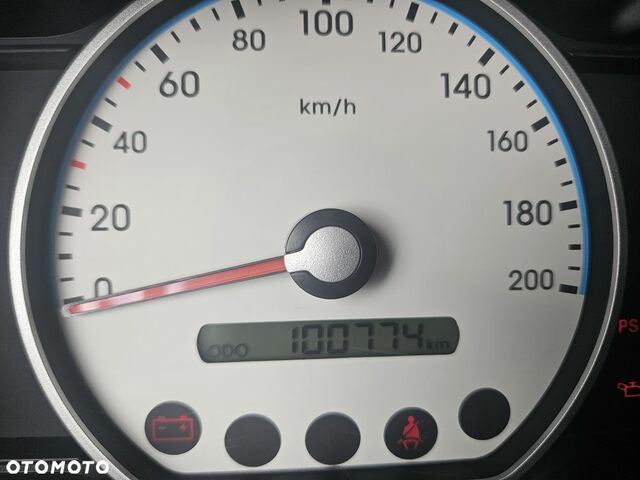 Хендай і10, об'ємом двигуна 1.09 л та пробігом 101 тис. км за 2289 $, фото 17 на Automoto.ua