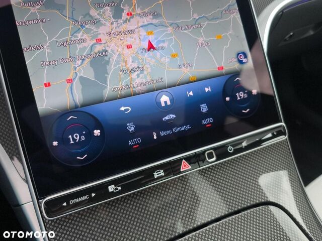 Мерседес Ц-Клас 2025 у Європі на Automoto.ua Сірий Мерседес Ц-Клас, об'ємом двигуна 1 л та пробігом 5 тис. км за 73463 $, фото 18 на Automoto.ua