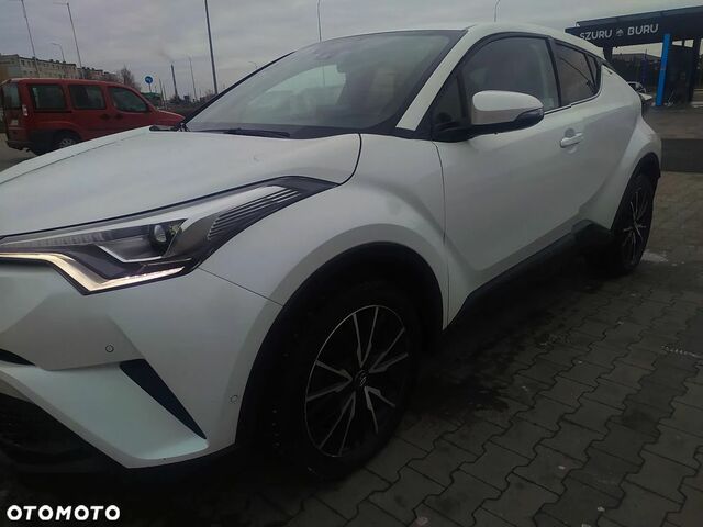 Тойота C-HR, объемом двигателя 1.2 л и пробегом 65 тыс. км за 16415 $, фото 2 на Automoto.ua