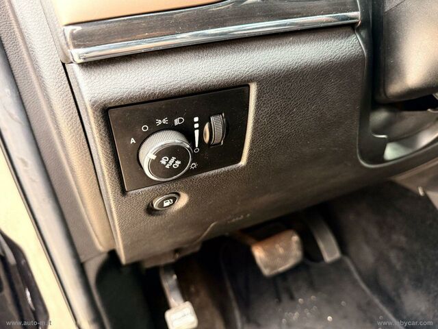 Джип Гранд Чероки 2014 в Европе на Automoto.ua Джип Гранд Чероки, объемом двигателя 2.99 л и пробегом 241 тыс. км за 13800 $, фото 12 на Automoto.ua