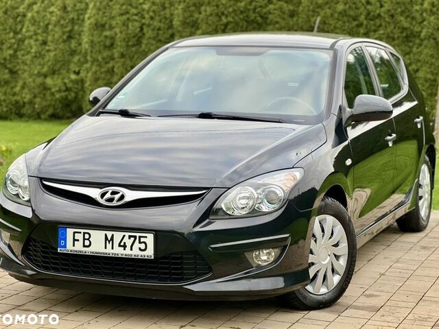 Хендай i30, объемом двигателя 1.4 л и пробегом 149 тыс. км за 4730 $, фото 9 на Automoto.ua