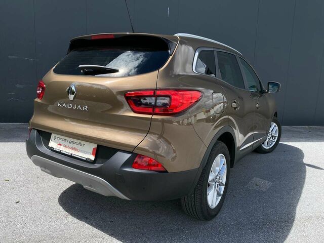 Коричневий Рено Kadjar, об'ємом двигуна 1.2 л та пробігом 70 тис. км за 12364 $, фото 6 на Automoto.ua