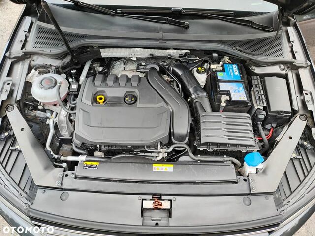 Фольксваген Пассат, об'ємом двигуна 1.5 л та пробігом 82 тис. км за 15803 $, фото 32 на Automoto.ua
