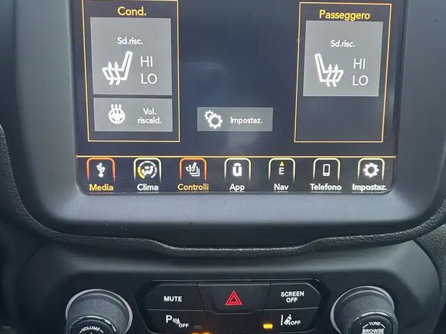 Джип Ренегат 2019 в Европе на Automoto.ua Серый Джип Ренегат, объемом двигателя 1.33 л и пробегом 49 тыс. км за 25777 $, фото 8 на Automoto.ua