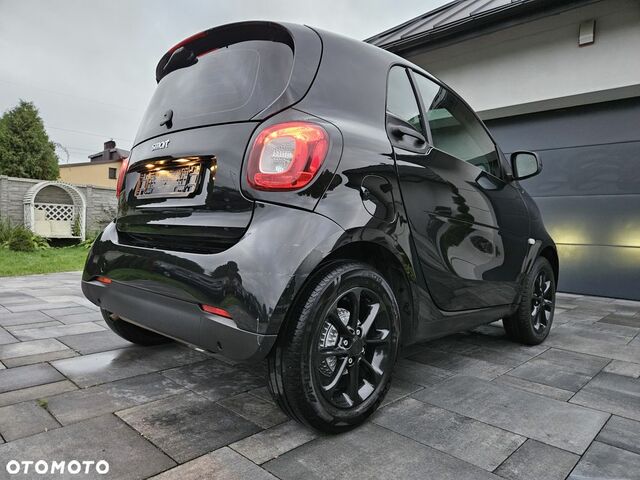 Смарт Fortwo, об'ємом двигуна 1 л та пробігом 260 тис. км за 5810 $, фото 5 на Automoto.ua