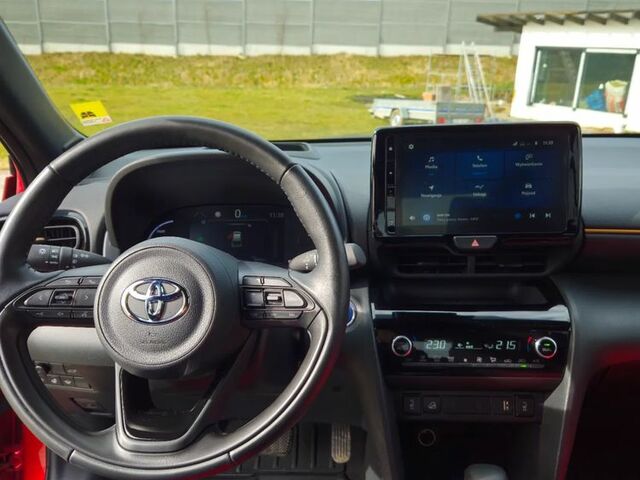 Тойота Yaris Cross, об'ємом двигуна 1.49 л та пробігом 10 тис. км за 24406 $, фото 12 на Automoto.ua