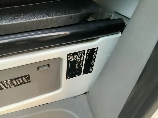 Фольксваген Крафтер 2011 в Европе на Automoto.ua Белый Фольксваген Крафтер, объемом двигателя 1.97 л и пробегом 194 тыс. км за 15470 $, фото 10 на Automoto.ua