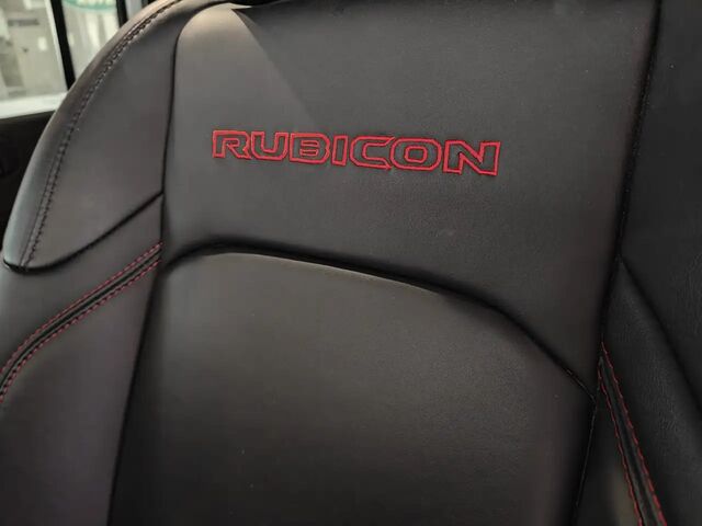 Джип Вранглер 2024 в Европе на Automoto.ua Белый Джип Вранглер, объемом двигателя 2 л и пробегом 50 тыс. км за 59503 $, фото 9 на Automoto.ua