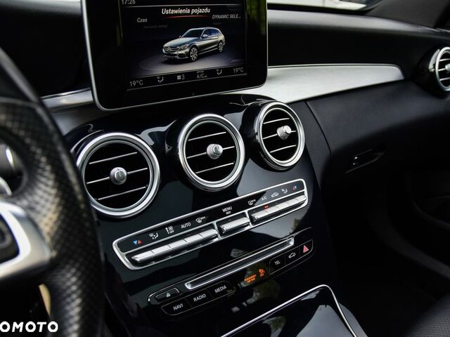 Мерседес Ц-Класс 2018 в Европе на Automoto.ua Белый Мерседес Ц-Класс, объемом двигателя 1 л и пробегом 161 тыс. км за 98850 $, фото 18 на Automoto.ua