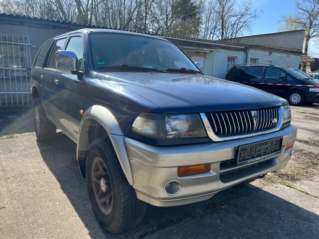 Міцубісі Паджеро 1999 у Європі на Automoto.ua Синій Міцубісі Паджеро, об'ємом двигуна 2.97 л та пробігом 250 тис. км за 1750 $, фото 3 на Automoto.ua