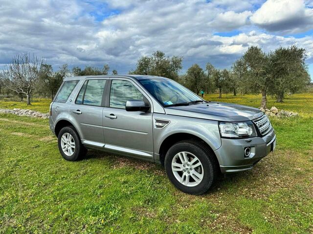 Сірий Ленд Ровер Freelander, об'ємом двигуна 2.18 л та пробігом 185 тис. км за 15334 $, фото 1 на Automoto.ua