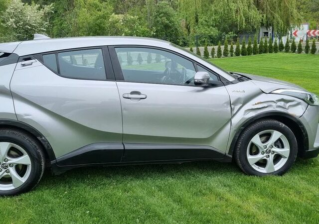 Тойота C-HR, об'ємом двигуна 1.8 л та пробігом 122 тис. км за 14363 $, фото 5 на Automoto.ua