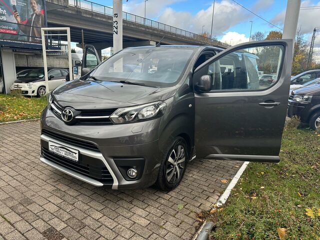 Тойота Proace Verso 2019 у Європі на Automoto.ua Тойота Proace Verso, об'ємом двигуна 2 л та пробігом 139 тис. км за 16900 $, фото 17 на Automoto.ua