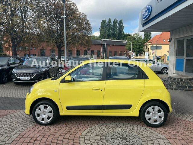 Рено Твинго 2016 в Европе на Automoto.ua Рено Твинго, объемом двигателя 1 л и пробегом 68 тыс. км за 7290 $, фото 2 на Automoto.ua