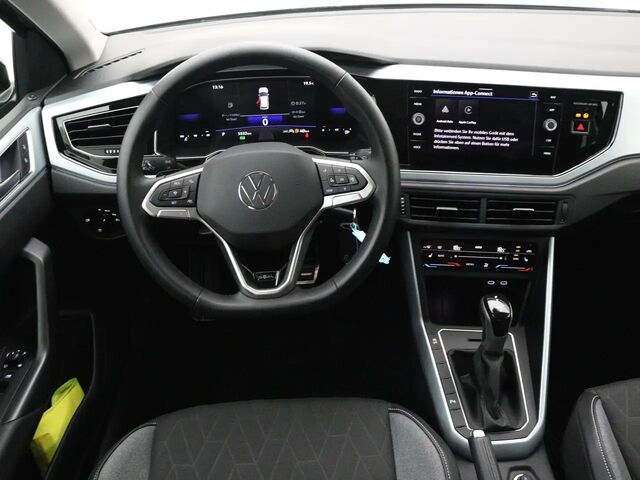 Фольксваген Taigo 2025 у Європі на Automoto.ua Сірий Фольксваген Taigo, об'ємом двигуна 1 л та пробігом 6 тис. км за 37268 $, фото 10 на Automoto.ua