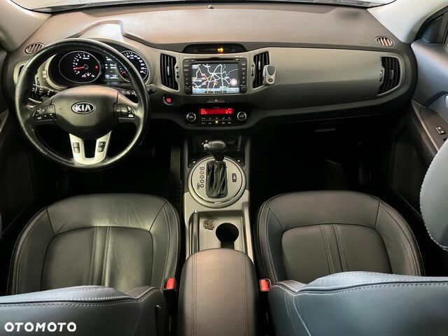 Киа Sportage, объемом двигателя 2 л и пробегом 120 тыс. км за 12937 $, фото 8 на Automoto.ua