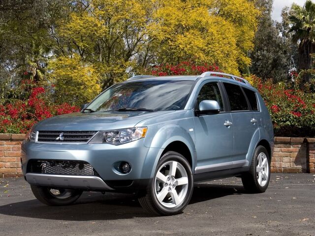 Мицубиси Аутлендер, Внедорожник / Кроссовер 2006 - 2012 II 2.4i (170) 4WD MT