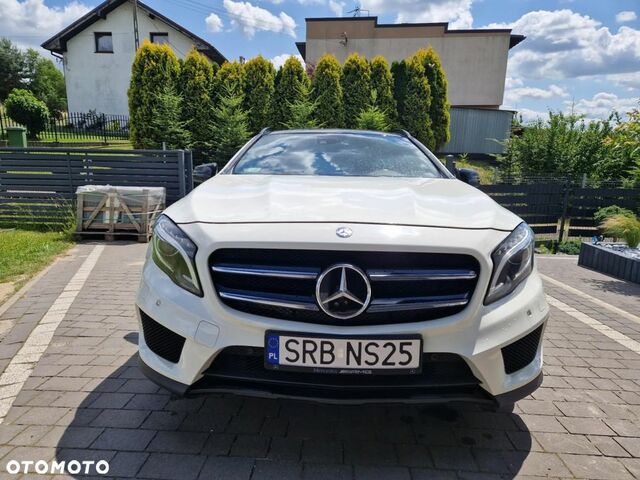 Мерседес ГЛА-Клас 2014 у Європі на Automoto.ua Білий Мерседес ГЛА-Клас, об'ємом двигуна 1 л та пробігом 158 тис. км за 18790 $, фото 13 на Automoto.ua