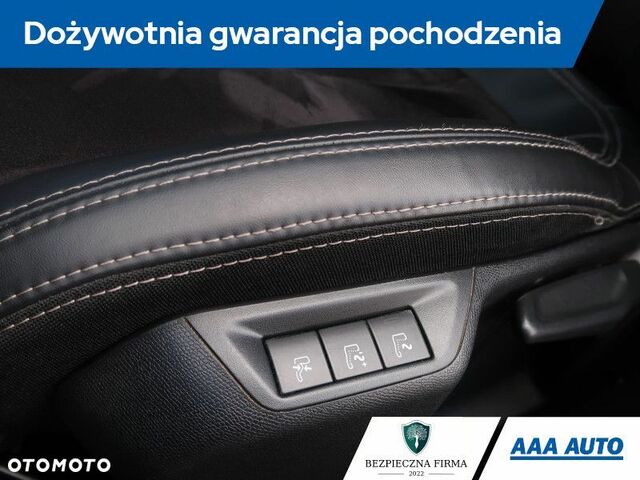 Пежо 308, об'ємом двигуна 1.2 л та пробігом 133 тис. км за 7991 $, фото 19 на Automoto.ua