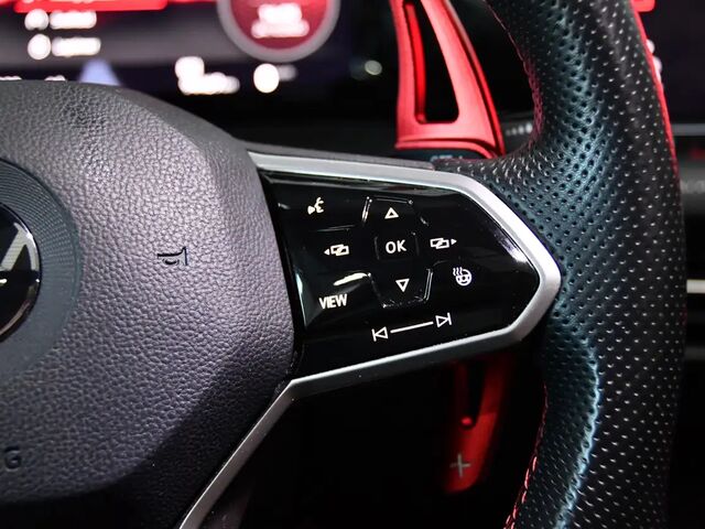 Фольксваген Гольф ГТІ 2021 у Європі на Automoto.ua Білий Фольксваген Гольф ГТІ, об'ємом двигуна 1.98 л та пробігом 94 тис. км за 43036 $, фото 10 на Automoto.ua