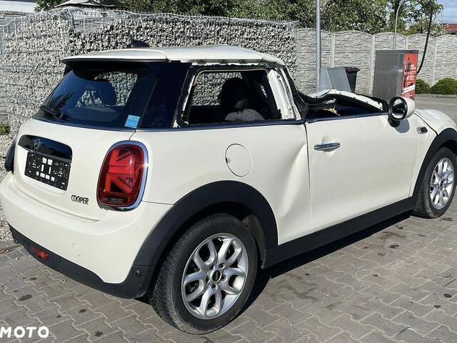 Міні Cooper, об'ємом двигуна 1.5 л та пробігом 28 тис. км за 7246 $, фото 3 на Automoto.ua